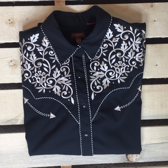 life style Tops - Life style western embroidered snapfront shirt 2XL